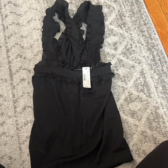 Size 0 black tank top with ruffles from JCrew - brand new with tag - Picture 5 of 7